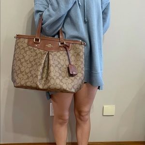 Brown/tan Coach purse